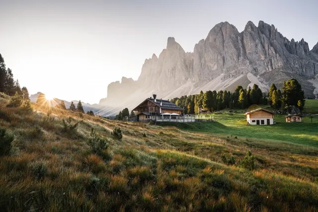 Dystans społeczny podczas wakacji - w Dolomitach to naturalna sprawa!