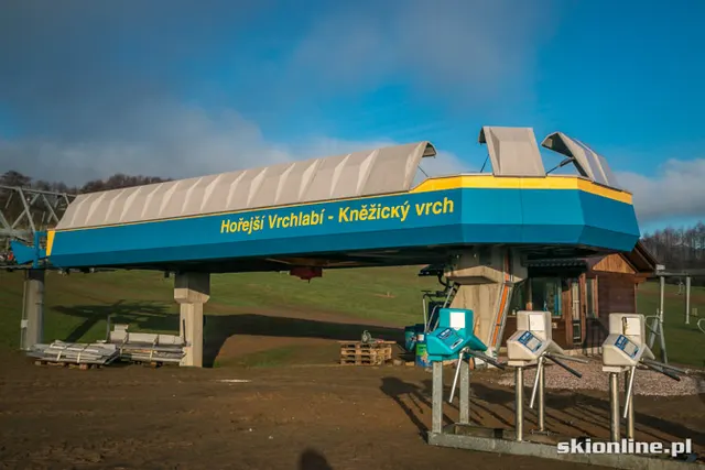 4-osobowa kanapa na Kněžickm vrchu