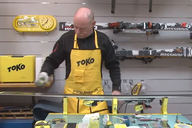 Tuning nart cz. 3. Czyszczenie ślizgów. Prezentuje Marek Żurawiecki