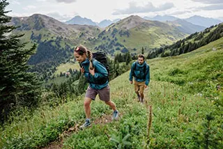 Helly Hansen Roamfree HT: nieprzerwany komfort i wydajność podczas górskich wędrówek