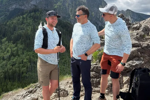 Helly Hansen LIFA Active Solen. Recenzja bluzy z UPF 50+ po kilku sezonach testów