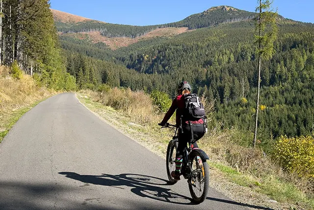 Kráľova hoľa na rowerze: z Šumiaca na 1940 m n.p.m.