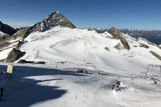 Austriackie lodowce 2026: kiedy spadnie śnieg i kiedy ruszają ośrodki