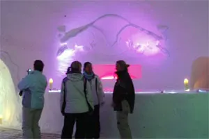 Mayrhofen: igloo bar i gigantyczna gondola