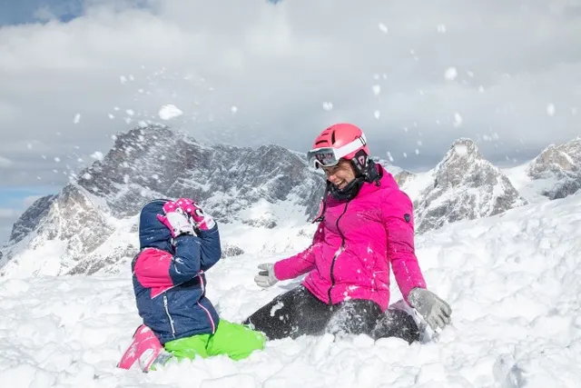 Zabawa na śniegu z rodziną! fot. Trentino Marketing
