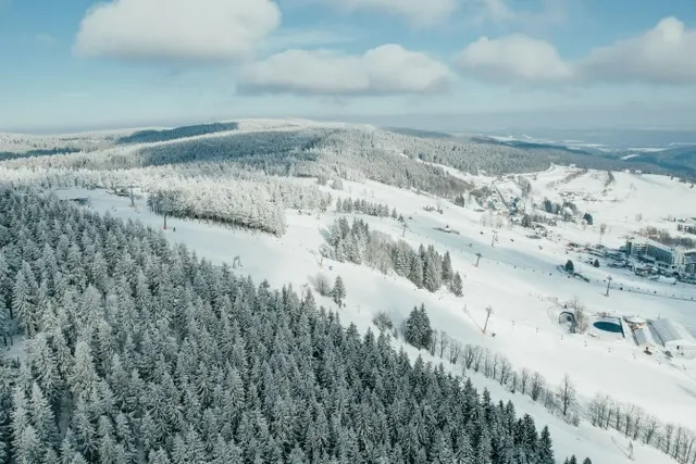 Marzec w Zieleńcu pod znakiem znakomitych warunków i pięknej zimy