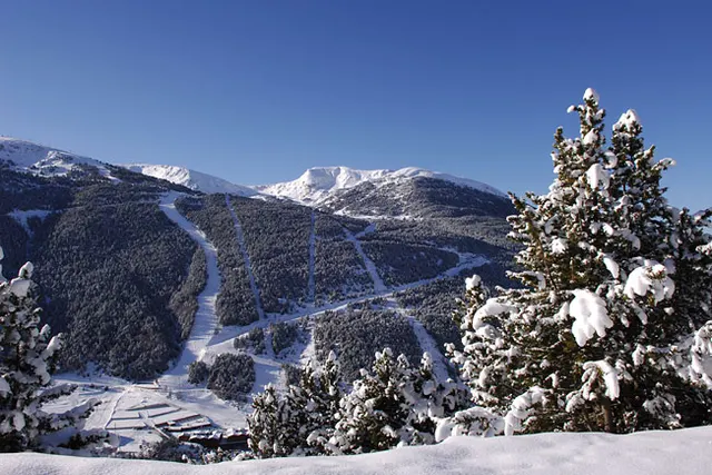 Grandvalira na narty w Pireneje