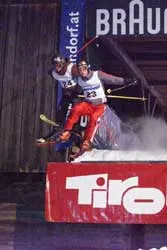 "Crossover": Ski Ace zwycięzcą ESC