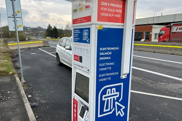 Czechy - automat do zakupu winiet elektronicznych