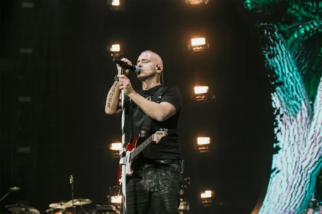 Eros Ramazzotti fot. Julian Hargreaves