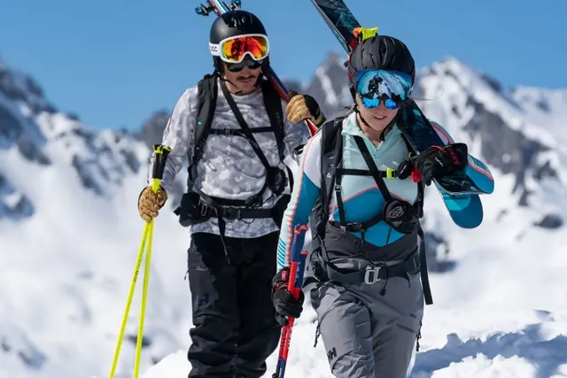 Innowacyjna kolekcja odzieży narciarskiej dla kobiet od Helly Hansen