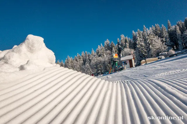 Biały Krzyż ruszył pierwszy fot. J.Ciszak/skionline.pl