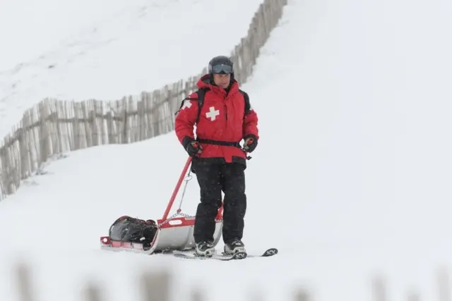 Helly Hansen dziękuje Ratownikom Narciarskim na całym świecie
