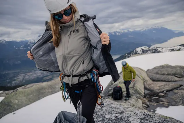 Helly Hansen przybliża góry podczas Miesiąca Otwartych Gór!