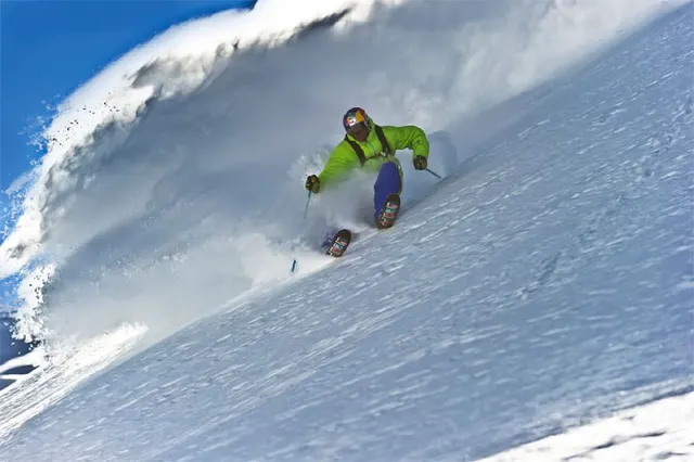 Phil Meier im Film "Freeride Deluxe" Rechteinhaber: Damüls-Faschina Tourismuns