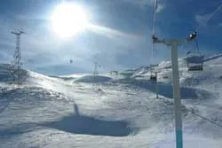 Ośrodek Dizin w Iranie fot. skifed.ir