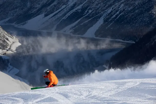Narty na wiosnę – ski passy za darmo fot. S. Confortola