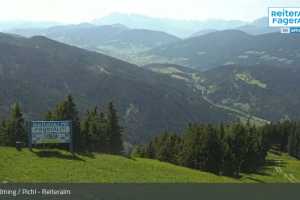 Kamera Reiteralm  Bergstation 6er-Sesselbahn (LIVE Stream)