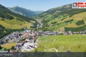 Kamera Saalbach Hinterglemm Leogang Fieberbrunn Skicircus Saalbach - FlyingCam (LIVE Stream)