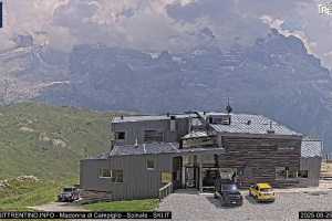 Kamera Val Rendena Madonna di Campiglio Piste Spinale