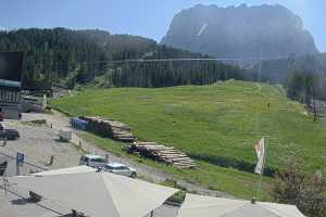 Kamera Val Gardena / Gröden  Piz Sella i Sassolungo  widok z hotelu Plan de Gralba