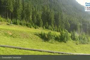 Kamera Gosau  Dachstein West - Zwieselalm Talstation (LIVE Stream)