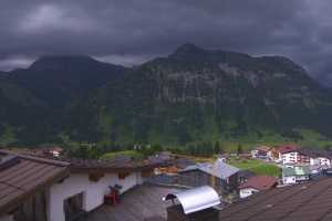 Lech am Arlberg - Hotel Goldener Berg Oberlech