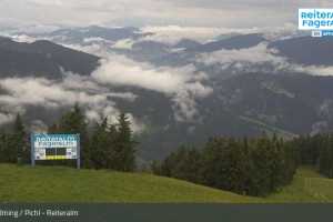 Kamera Reiteralm  Bergstation 6er-Sesselbahn (LIVE Stream)