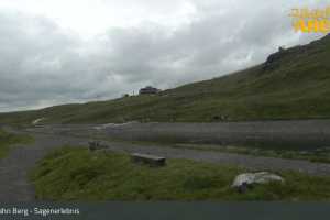 Kamera Wald im Pinzgau Koenigsleiten - Zillertal Arena Mitterleger Bergstation (LIVE Stream)