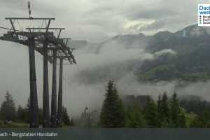 Kamera Russbach am Pass Gschuett  Dachstein West - Bergstation Hornbahn (LIVE Stream)