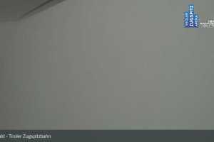 Kamera Ehrwald Ehrwalder Almbahn - Tiroler Zugspitz Are Tir. Zugspitzbahn Bgst. (LIVE Stream)