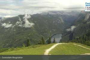 Kamera Gosau  Dachstein West: Zwieselalm Bergstation (LIVE Stream)
