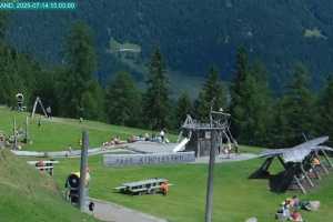 Kamera Val di Sole Pejo Campo primi passi