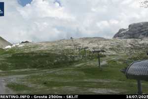 Kamera Val Rendena Madonna di Campiglio Rifugio Stoppani