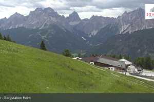 Kamera 3 Zinnen Dolomity  Helm-Plateau (LIVE Stream)