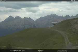 Kamera Val di Fiemme Bellamonte-Alpe Lusia Arrivo Seggiovia Campo Cune