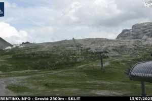Kamera Val Rendena Madonna di Campiglio Rifugio Stoppani