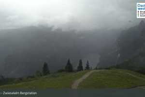 Kamera Dachstein West: Zwieselalm Bergstation (LIVE Stream)