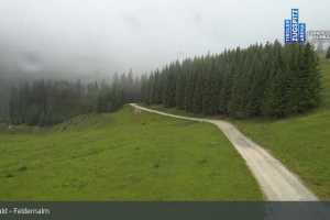 Kamera Ehrwald Ehrwalder Almbahn - Tiroler Zugspitz Are Feldernalm (LIVE Stream)
