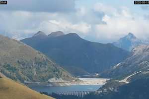 Kamera Lago e Passo Fedaia