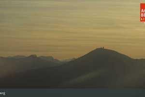 Kamera Hennesteck Bergstation (LIVE Stream) Kamera Hennesteck Bergstation (LIVE Stream)