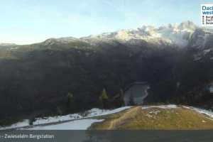 Kamera Gosau  Dachstein West: Zwieselalm Bergstation (LIVE Stream)