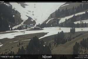 Kamera Val di Fiemme  Schronisko passo Feudo