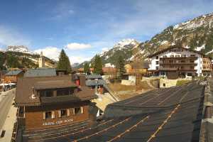 Lech am Arlberg - Sporthaus Strolz