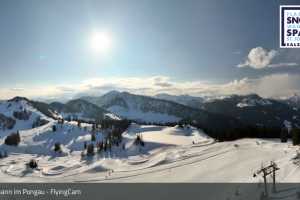 Kamera Sankt Johann im Pongau Alpendorf St. Johann im Pongau - FlyingCam (LIVE Stream)
