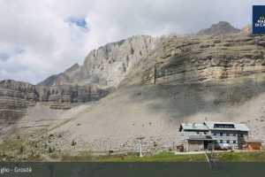 Kamera Val Rendena Madonna di Campiglio Grosta Sessellift - Talstation (LIVE Stream)