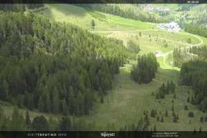 Kamera Val di Fiemme Bellamonte-Alpe Lusia Pista Piovac