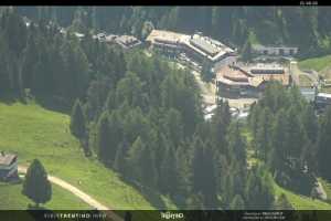 Kamera Val di Fiemme Predazzo Passo Feudo
