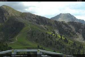 Kamera Val di Fiemme Alpe Cermis Un rifugio