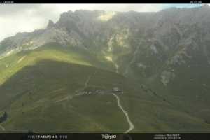 Kamera Val di Fiemme Ski Center Latemar Rifugio passo Feudo